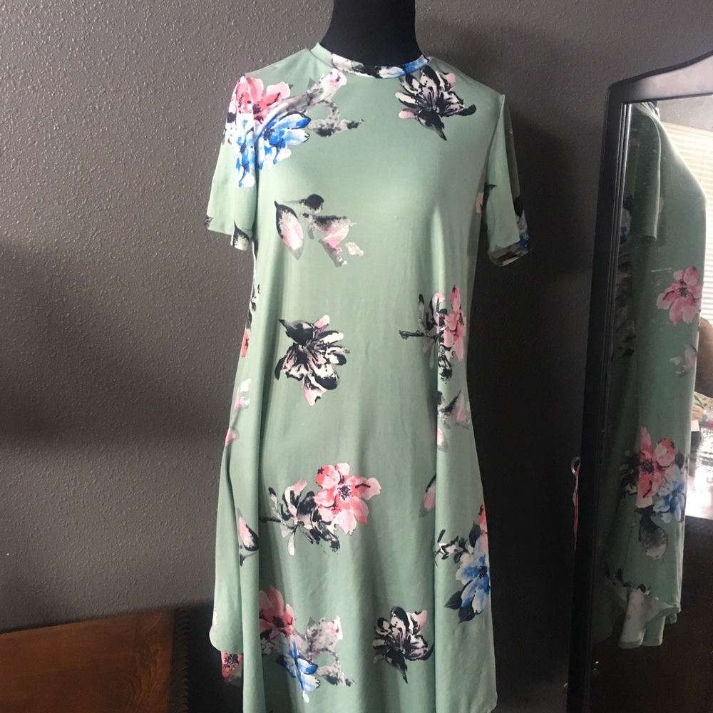 Amelia James Chelan dress
